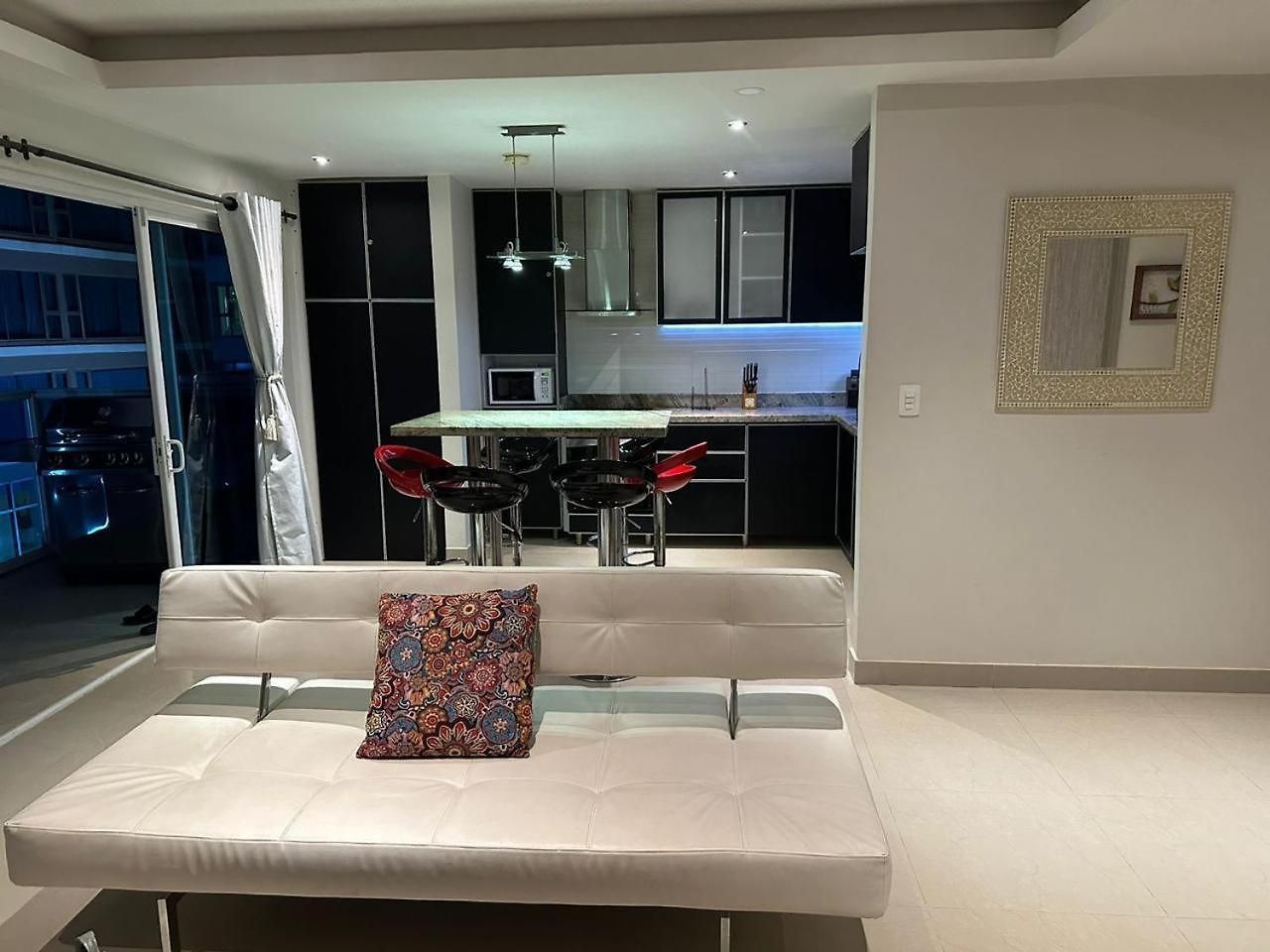 Apartamento Sunshine 503 Beautiful Seaview 2beds2bath W Ac Front