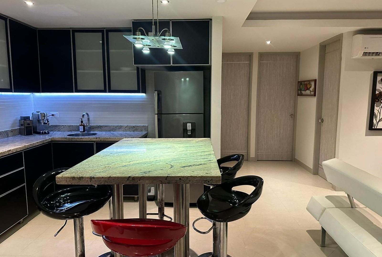 Apartamento Sunshine 503 Beautiful Seaview 2beds2bath W Ac Front